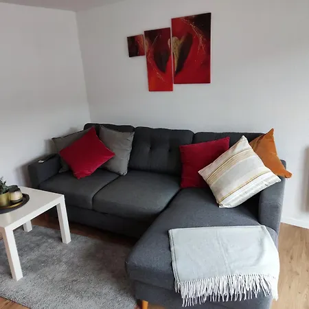 Apartment Mit Terrasse Zell an der Mosel